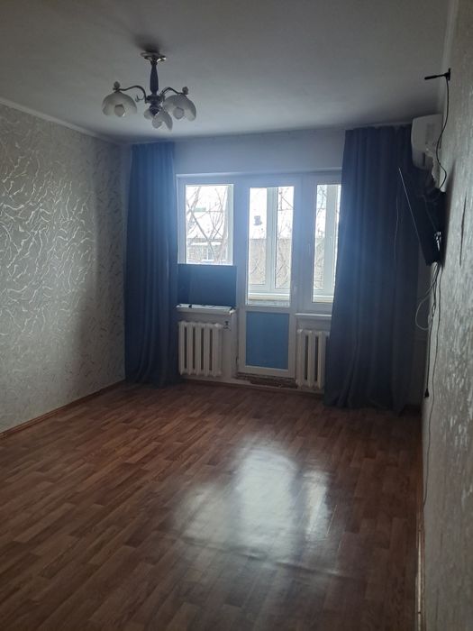 1 бөлмелі үй жалға беріледі