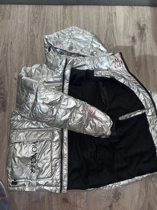 Верхняя детская одежда