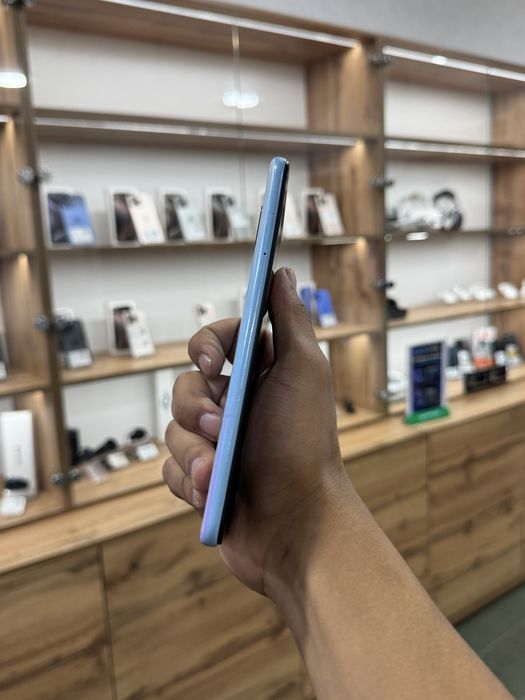 Redmi Note 9.