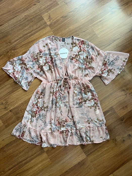 Цветни Плажни туники