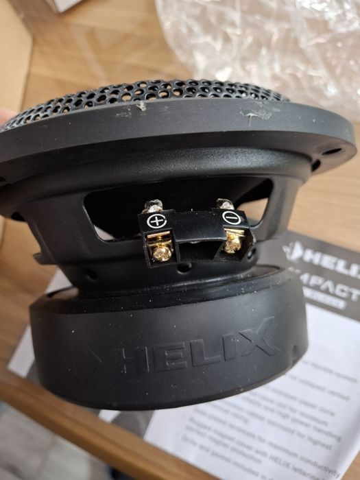 Бас Говорител - I M P Л С Т