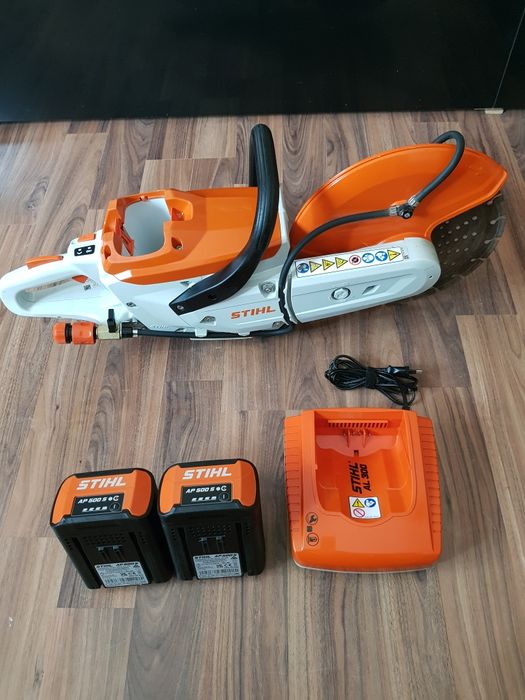 Drujbă de tăiat beton pe acumulator Stihl TSA 300