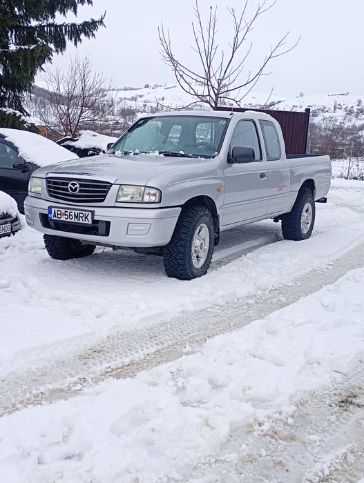 De vânzare Mazda b2500 freestyle cab