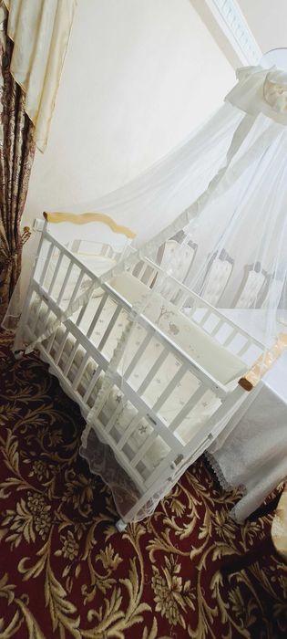 Детская кровать для детей от 0 до 5 лет