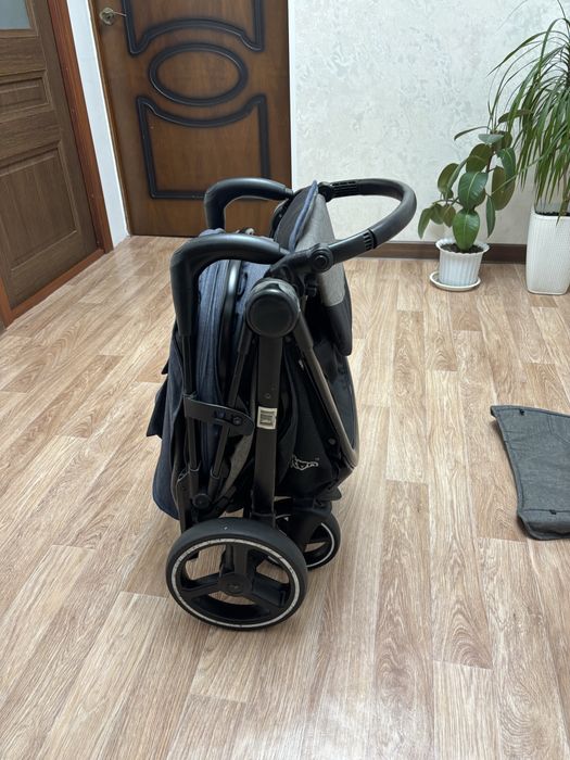 Продам детский коляска