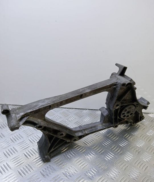 Suport accesorii a6512011909 Mercedes-Benz Sprinter a 2-a generatie 9