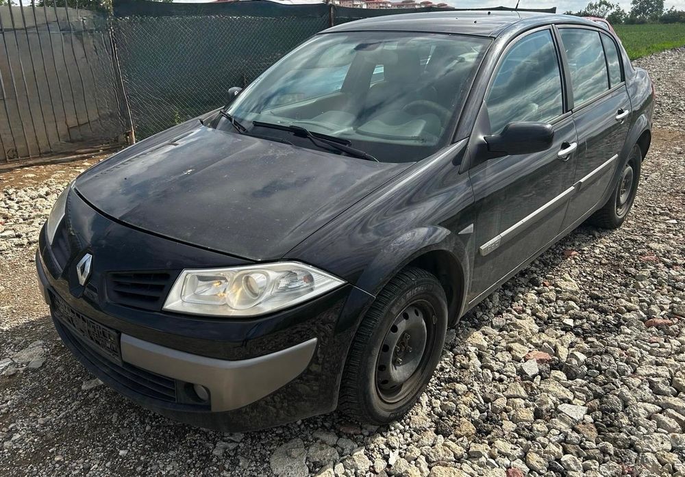 Dezmembrez Megane 2 facelift si nonfacelift