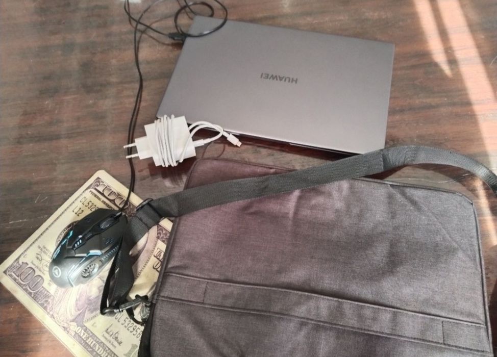 Huawei MateBook d 15