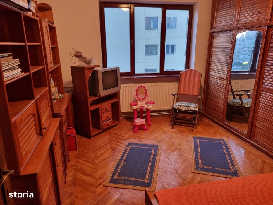 Apartament 3 camere dec.ultracentral,Deva-zona Ulpița