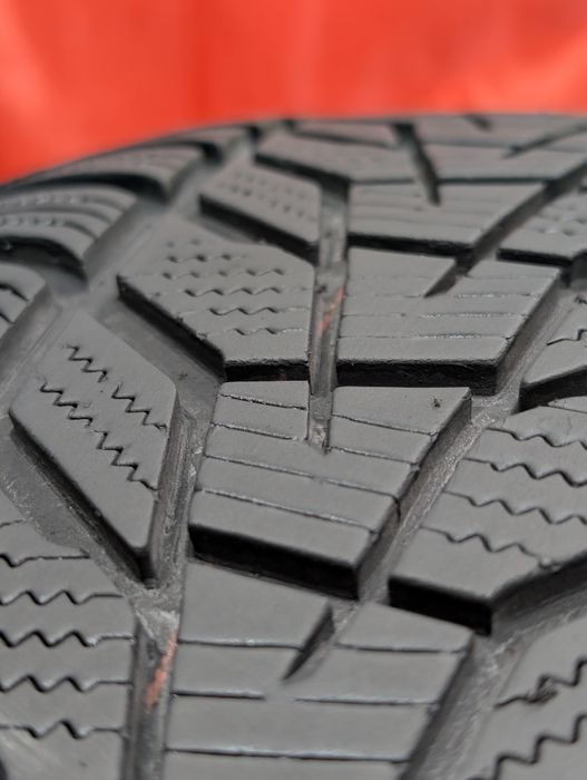 245/50R19 Hankook 6,6-6,3mm 2020 stare perfecta