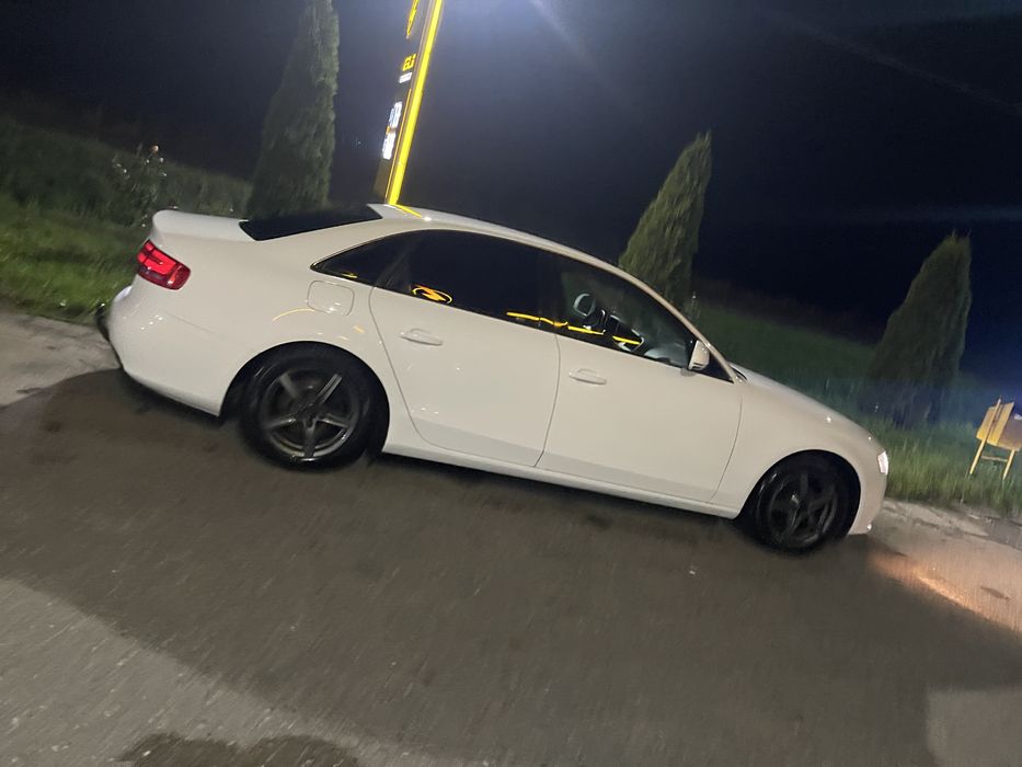 Audi a4 B8 2008/2009 .