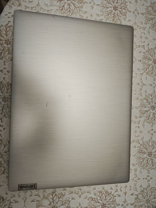 Лаптоп Lenovo Ideapad 3 81w0 14