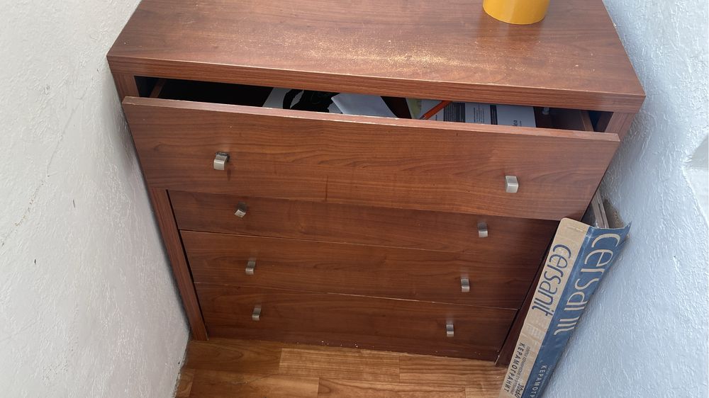 Комод в хорошем состоянии