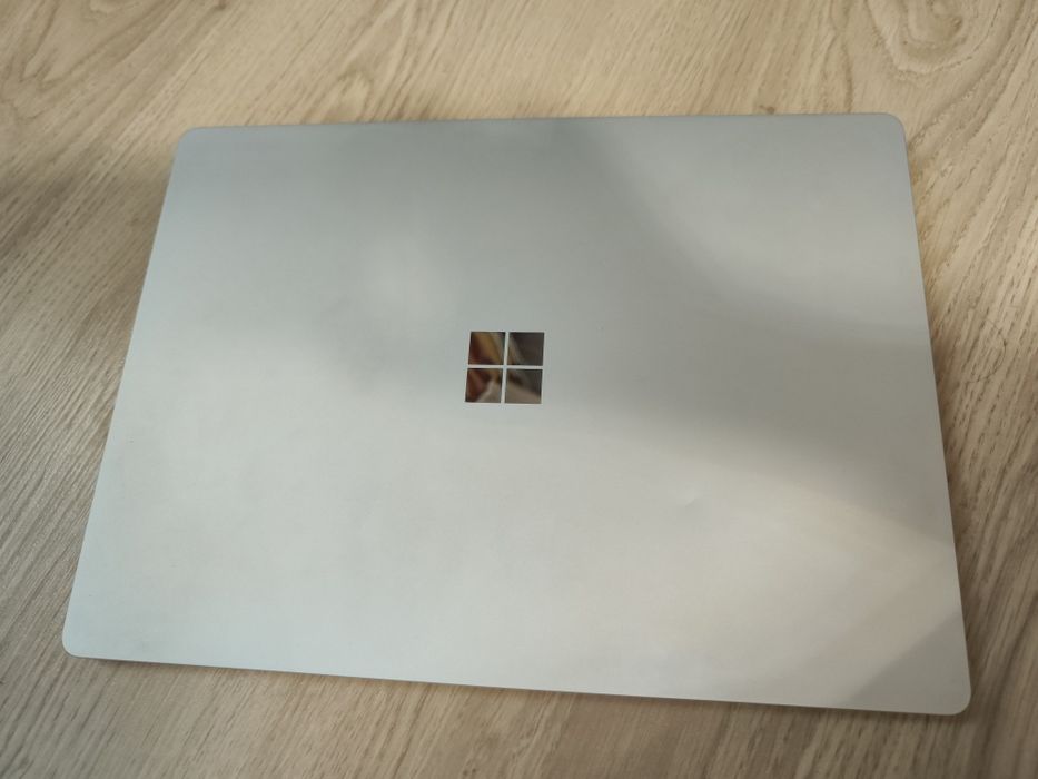 Microsoft Surface 1769 cu touch screen