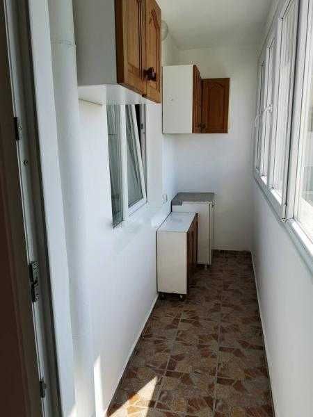 Лукс! Тристаен апартамент до зала Арена! След основен ремонт!