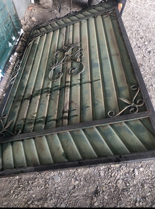 Дверь для дачи для дома