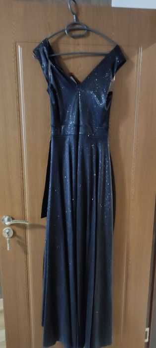 Официална рокля-черна