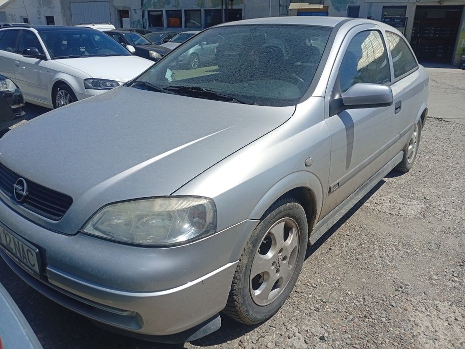 Opel Astra 4  buc