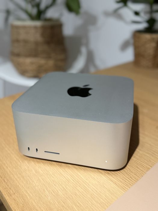 Mac Studio M1 Ultra 64 GB RAM 1T