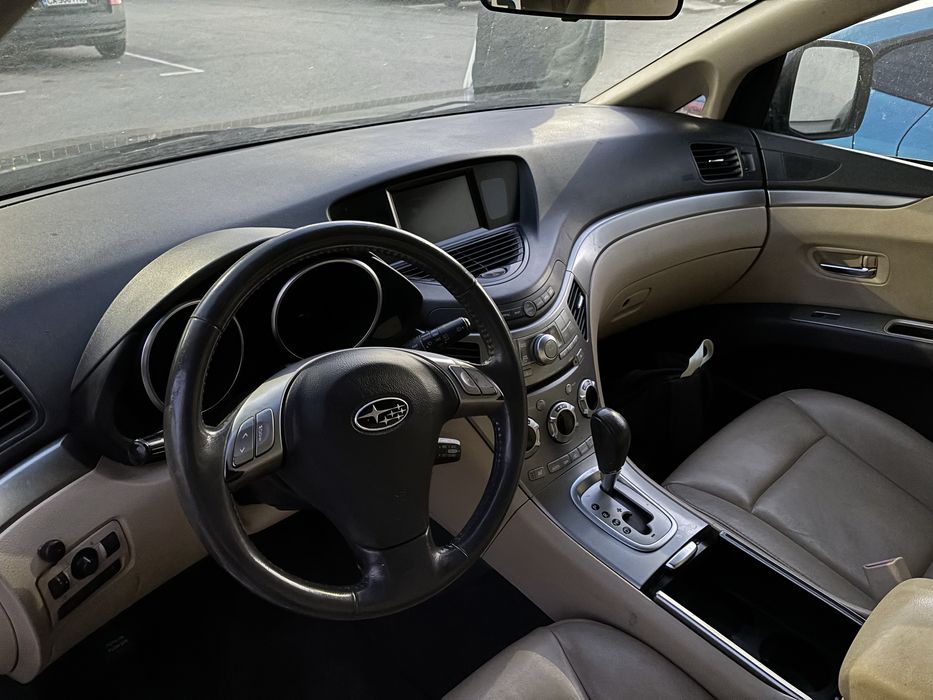 Субару Трибека на части