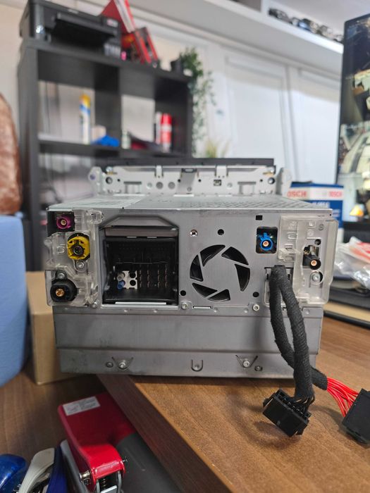 Navigatie Originala Porsche Cayenne cu Android auto si Carplay WIFI