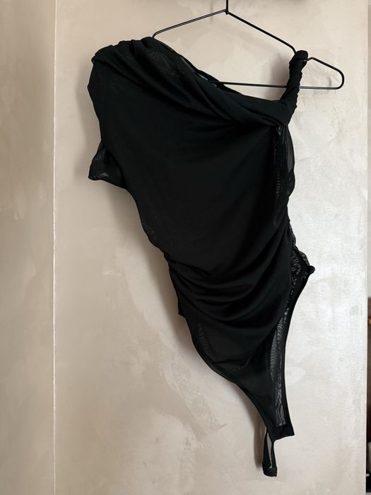 Дрехи Zara/Зара панталони, дънки, потници и бодита