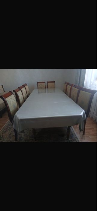Большой стол стулья