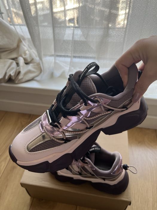 Steve Madden кецове, естествена кожа