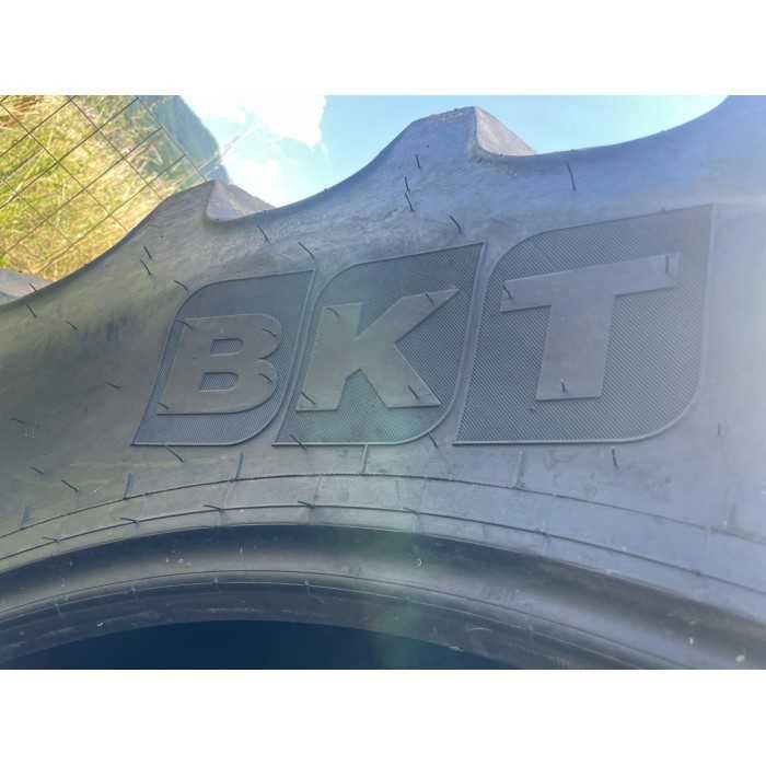 Cauciucuri 520/85R46 BKT pentru Branson, New Holland