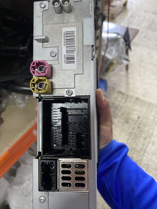 ММИ слот радио за Audi A1 8X0035183 c 8X Ауди А1 Cd навигация