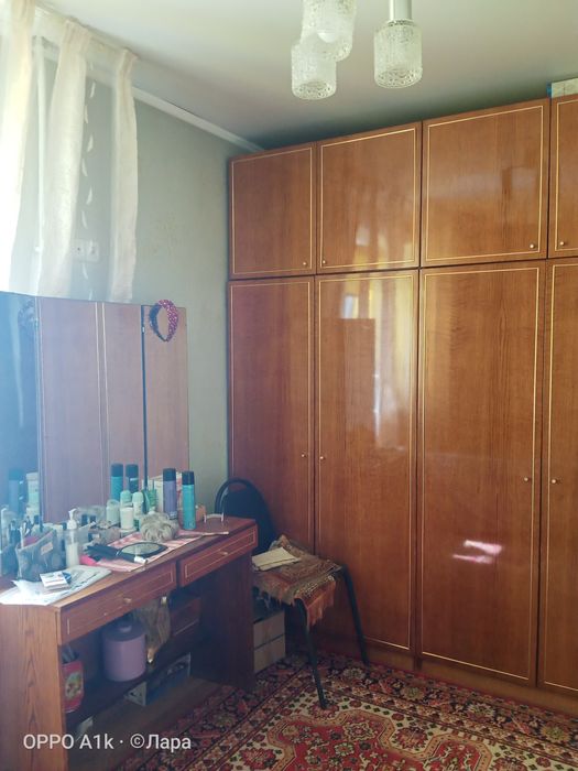 Продам спальный гарнитур