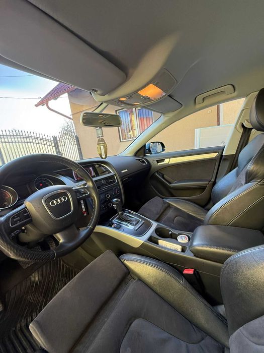 Audi a5 2012 2.0TFSI 211 CP Quattro Automat