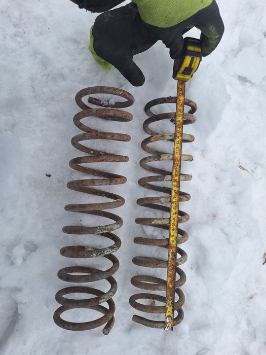 Запчасти волга уаз газ.