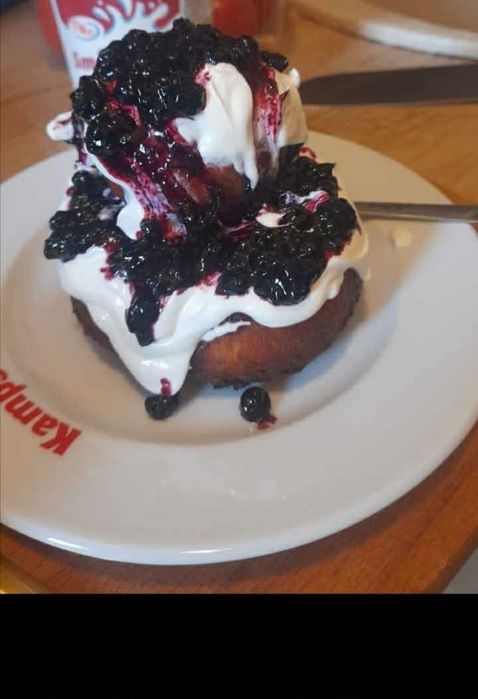 Preiau comenzi cozonaci de casa  cu ciocolată si fistic sau tradiționa