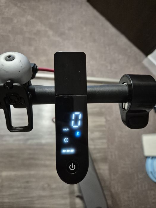 Vand Trotineta Electrica Xiaomi M365, Fara Carnet, Fara Rca.