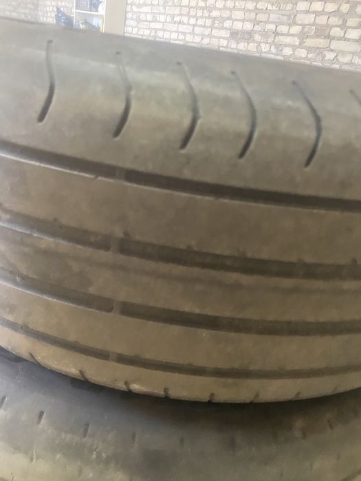 Продам балон на 225/55-18