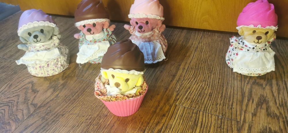 cupcake surprise - мече сладкиш