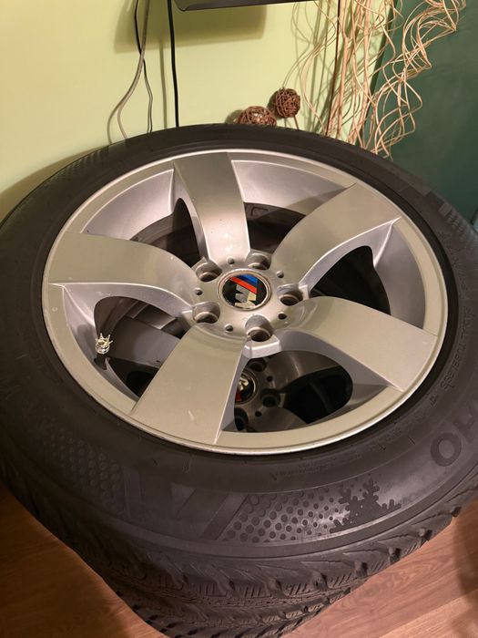 Комплект Гуми и Джанти за E60