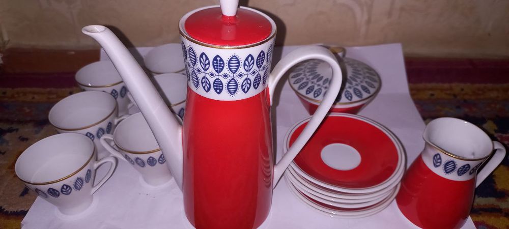 Продаю фарфор GDR