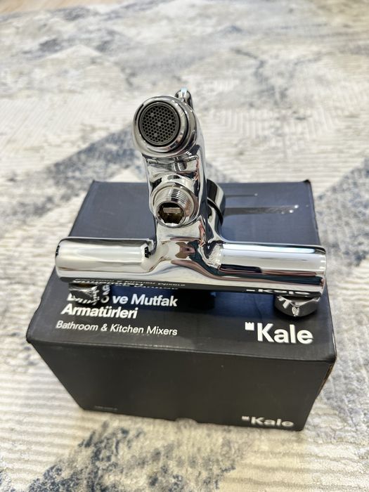 Смеситель для ванны Kale