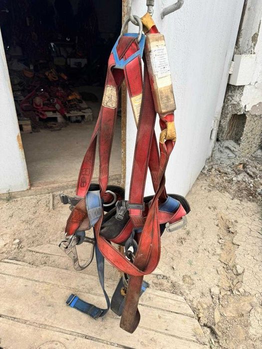 Продам монтажный пояс