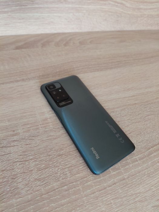 Redmi 10   семей