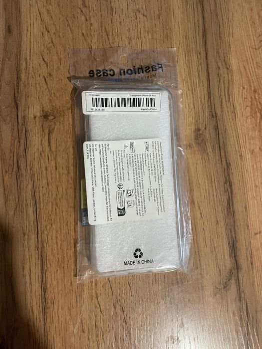 Iphone 16 plus чехол