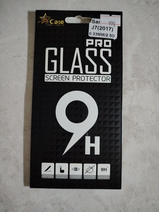 Продам стекло, чехол на SAMSUNG