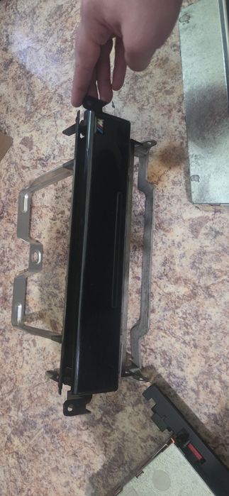 Штатная магнитола е39