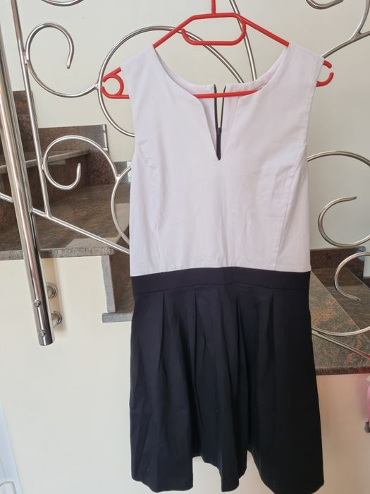 Rochie dama alba scurta de vara, noua M-L (Zara,Asos)
