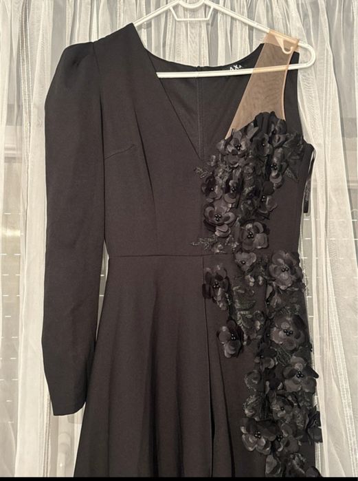 Salopeta neagra tip rochie