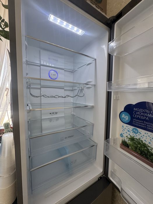 холодилник Haier