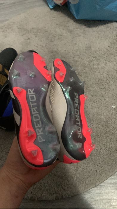 Pantofi sport cu cramponi originali noi