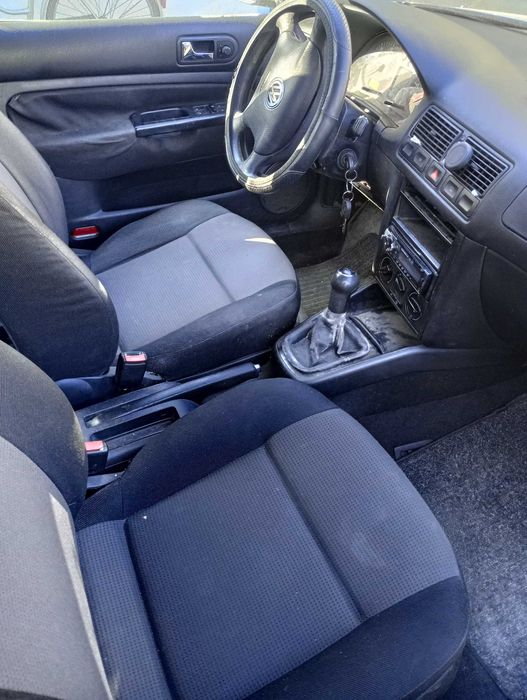 VOLKSWAGEN Golf 2002 — imagine 5